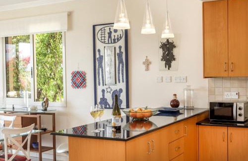 Pervolia Villa | Chelidonia Larnaca Seafront Villa