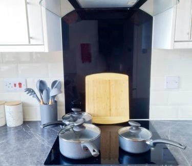 Chelmsford Apartment | Chelmsford Getaway Business and Leisure