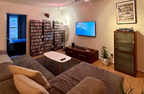 Midtown Apartment | Chelsea Gem Modern 2BR Apt Prime 23rd & 7th Spot