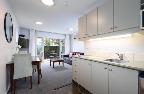 Nelson Hotel | Chelsea Park Motor Lodge