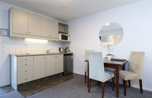 Nelson Hotel | Chelsea Park Motor Lodge