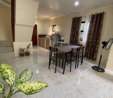 Santander House | ChemRald Guesthouse