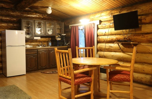 Fairbanks Hotel | Chena Hot Springs Resort