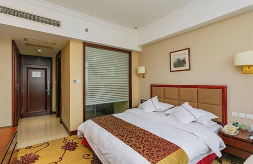 Shuangliu District Hotel | Chengdu Civil Aviation Dragon Hotel