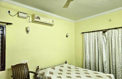 Vypin House | Cherai Vacation Home