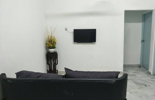 Taman Mutiara House | Cheras KL 5min Leisure Mall UCSI MRT 14-22 ppl华人房东