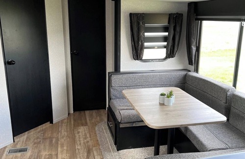 Belfield House | Cherokee Camper in Belfield