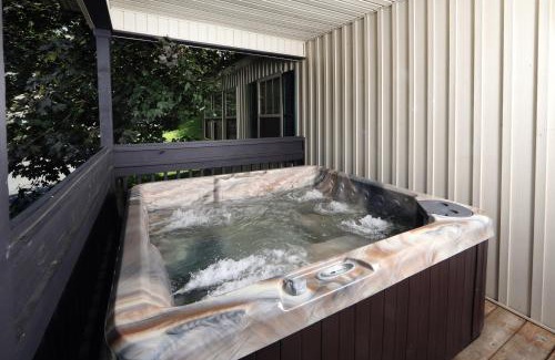 Pigeon Forge House | Cherry Blossom #11