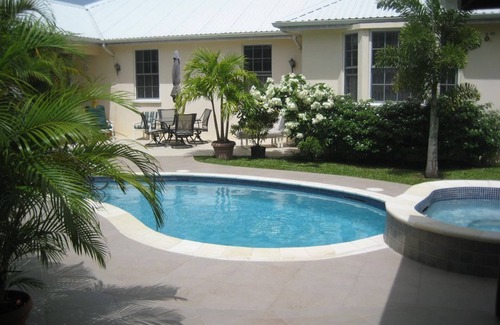 Marine Gardens Cottage | Cherry Garden Villa with private pool in the desirable Rockley Beach location