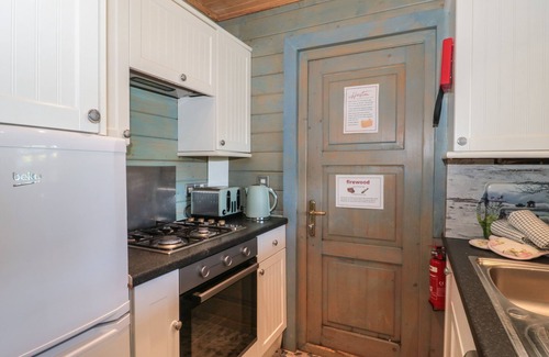 Swanage Cottage | Cherry