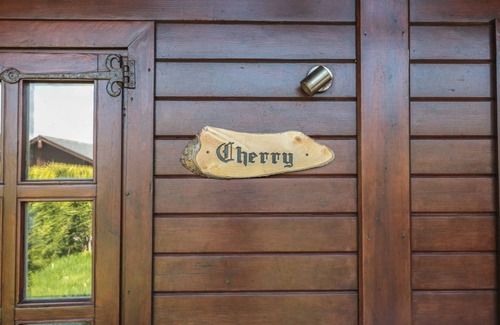 Swanage Cottage | Cherry