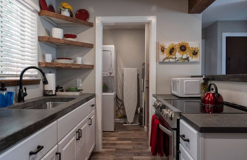 Flagstaff Apartment | Cherry Getaway, newly renovated, downtown