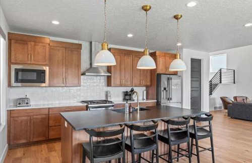 Kaysville House | Cherry Hill stay and play near lagoon