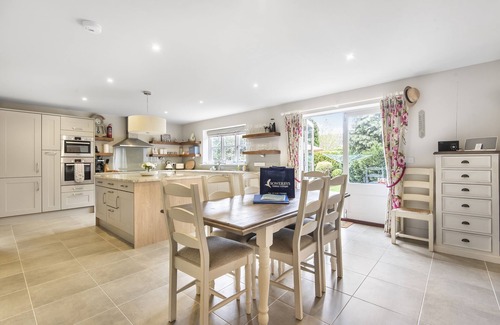 Thornham Cottage | Cherry House - sleeps 8 guests in 4 bedrooms