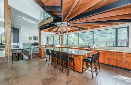 Utterson House | Cherry Island Muskokas Premiere Private Island