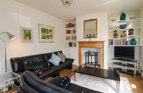 Newark House | Cherry Lodge