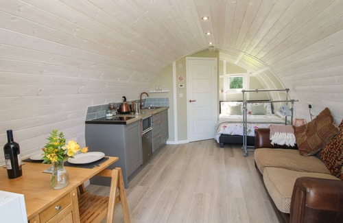 Lyth Hill Cottage | Cherry Pod