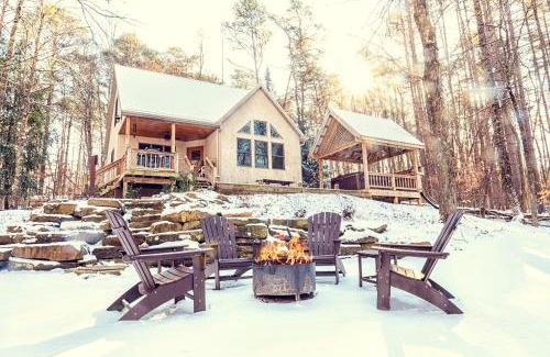 New Plymouth House | Cherry Ridge Retreat Luxury Cabins