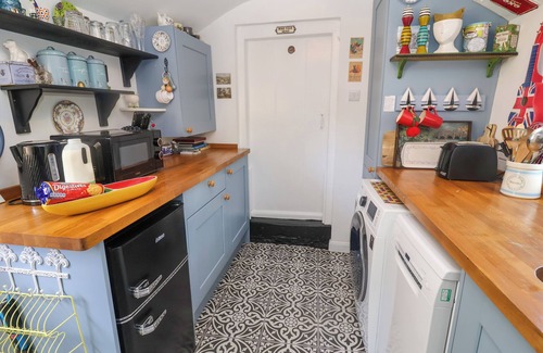 Martlesham Heath Cottage | Cherry Tree Cottage, Woodbridge