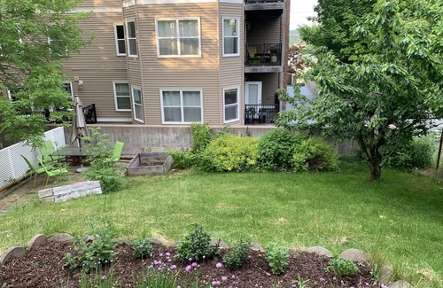 North End Apartment | Cherry Tree House - DT, 1 BDR Patio BBQ