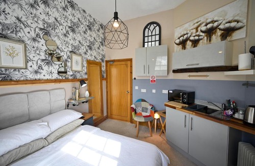 Broseley Apartment | Cherry Tree Studio