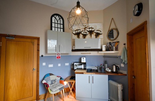 Broseley Apartment | Cherry Tree Studio