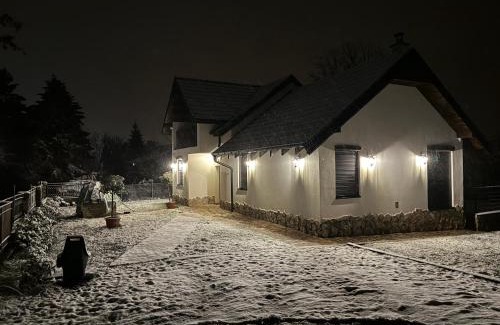 Mladenovac Villa | Cherryhouse