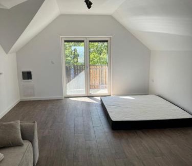 Mladenovac Villa | Cherryhouse