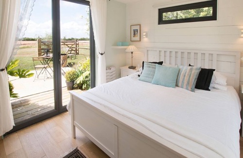 Upper Dicker House | Cherrystone Barn is a bespoke oak framed barn in Sussex sleeping 2 guests