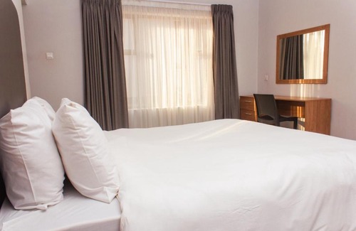 Blantyre Apartment | Cherrywood Estate Limited