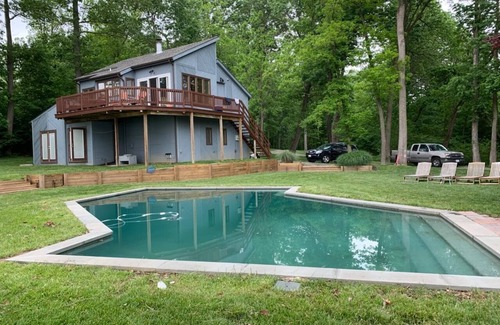Magnolia House | Chesapeake Bay Estate; House and Guesthouse, Beach and Heated Pool