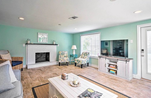 Dutton House | Chesapeake Bay Home: 200 Ft to Boat & Fish!