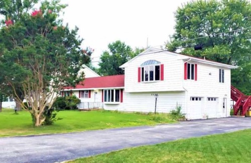 Churchton House | Chesapeake Bayside Bungalow