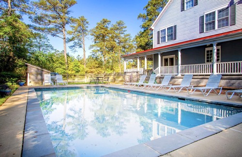 Woolford House | Chesapeake Waterfront- 7bd/5ba, Beach, Pool, Pets, Dock