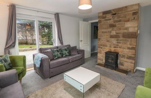 Castleton House | Cheshire House