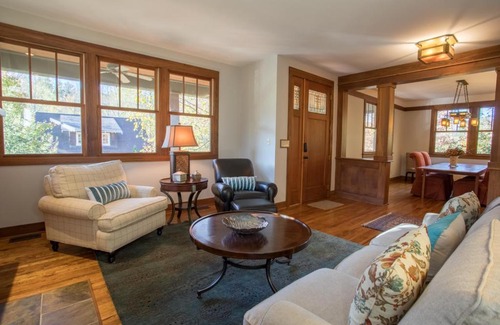 Cheshire House | Cheshire Villa