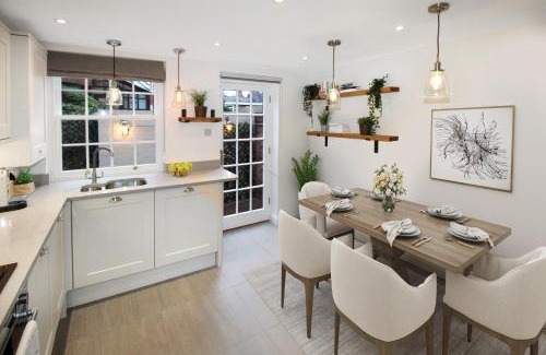 Chester House | Chester City Centre Town House
