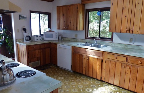 Tofino House | Chesterman Beachfront House, spectacular views on the beach