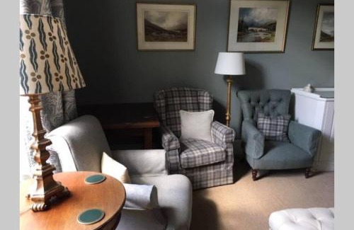 Loch Tay House | Chesthill House and Estate, Glen Lyon