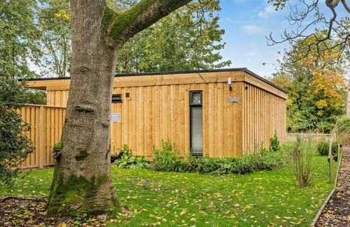 Toppesfield House | Chestnut at Toppesfield Hall