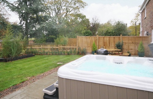 Wainfleet All Saints Cottage | Chestnut Cottage - E5625