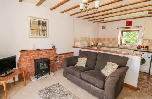 Scawton House | Chestnut Cottage