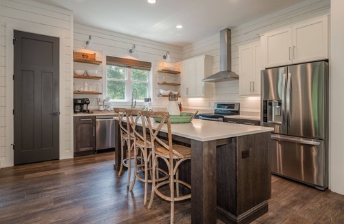 Pisgah Forest House | Chestnut Cottage | 3 Bed, 2 Bath