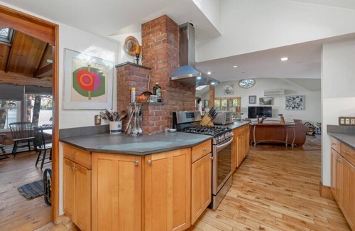 Alton Bay Cottage | Chestnut Cove Cottage- Winnipesaukee - Alton
