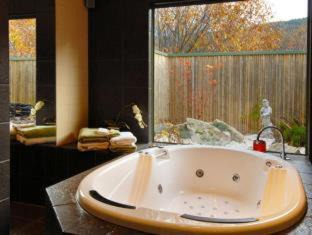Narbethong Villa | Chestnut Glade