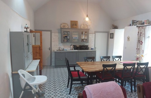 Mayour Other | Chestnut Holiday Cottage in central Ireland