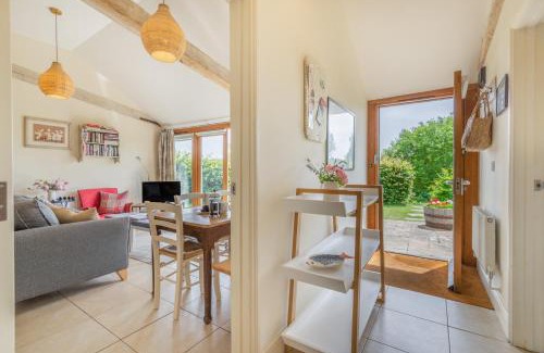 East Dean and Friston House | Chestnut Lodge