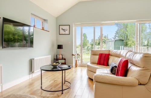 Attleborough House | Chestnut Lodge