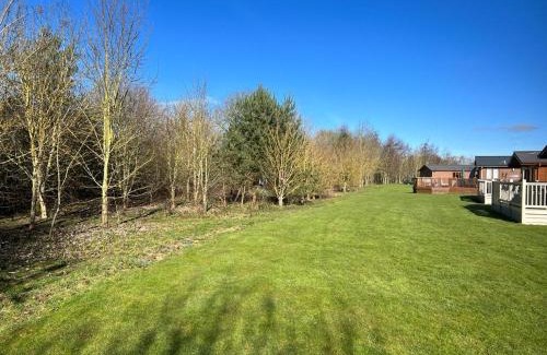 Malton Cabin | Chestnut Lodge With Hot Tub
