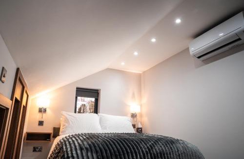 Ossett Apartment | Chestnut Retreat